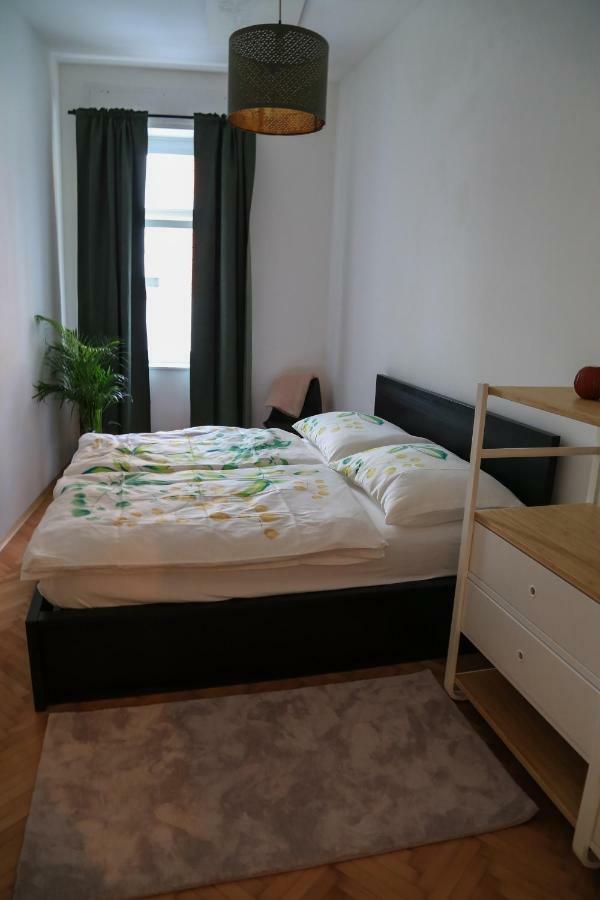 Lovely Apartment In The Heart Of 그라츠 외부 사진